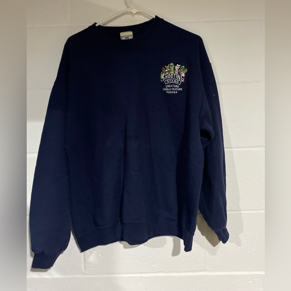 Halloween crewneck navy blue Lee vintage fits large
